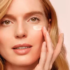 SHISEIDO Contorno Ojos|Hidratantes Faciales<Benefiance Wrinkle Smoothing Eye Cream