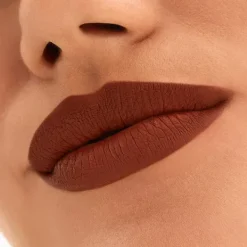 Mac Locked Kiss 24H Pintalabios