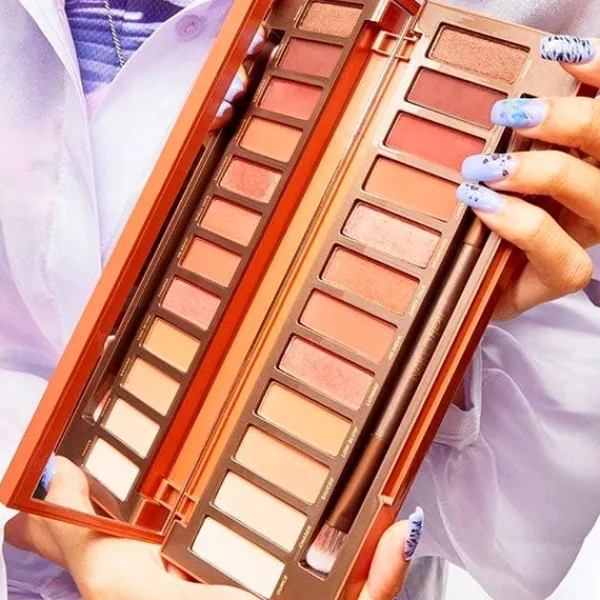 URBAN DECAY Sombras De Ojos|Profesional<Naked Heat Palette