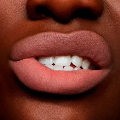 MAC COSMETICS Gloss De Labios<Powder Kiss Liquid Lipcolour