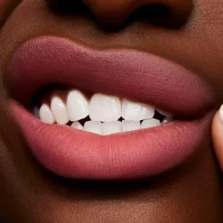 MAC COSMETICS Gloss De Labios<Powder Kiss Liquid Lipcolour