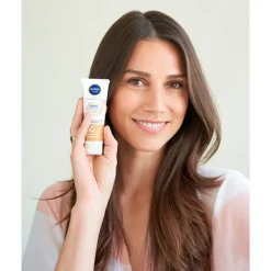 NIVEA Hidratantes Faciales|Spf 50 - 100<Protección Corporal + Facial