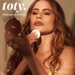 SOFIA VERGARA TOTY Bases De Maquillaje|Iluminadores Maquillaje<Recarga Ilumina CC Creamy Compact