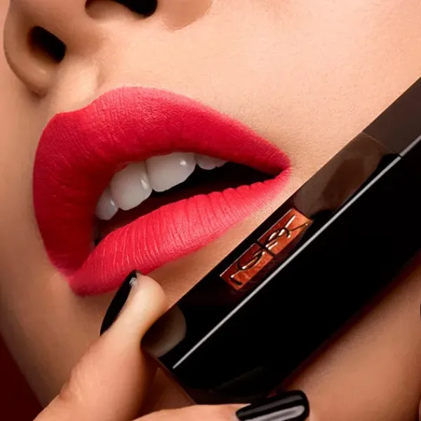 Online Rouge Pur Couture The Slim Velvet Radical Pintalabios